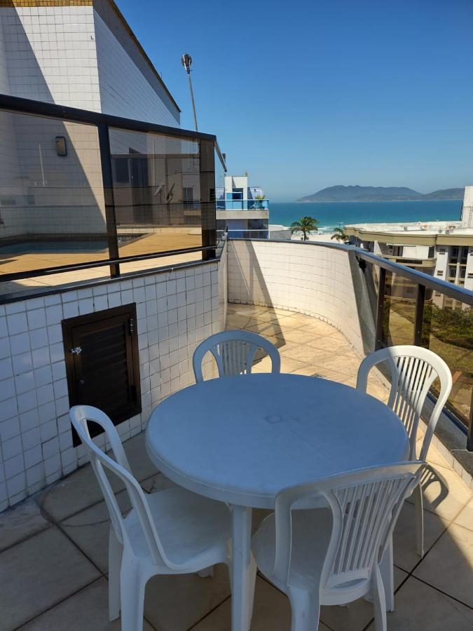 Апартаменты Cabo Frio Praia Do Forte, 50M Praia Экстерьер фото